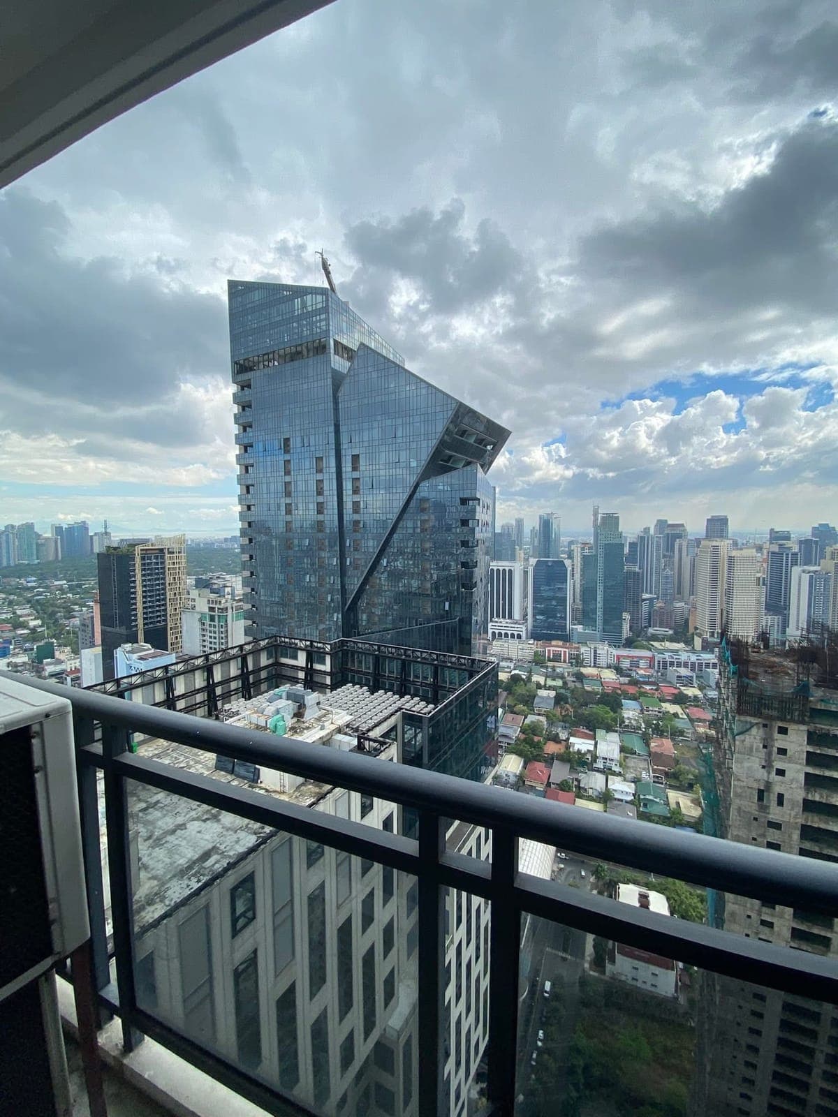 🏠 Knightsbridge Residences - photo 5