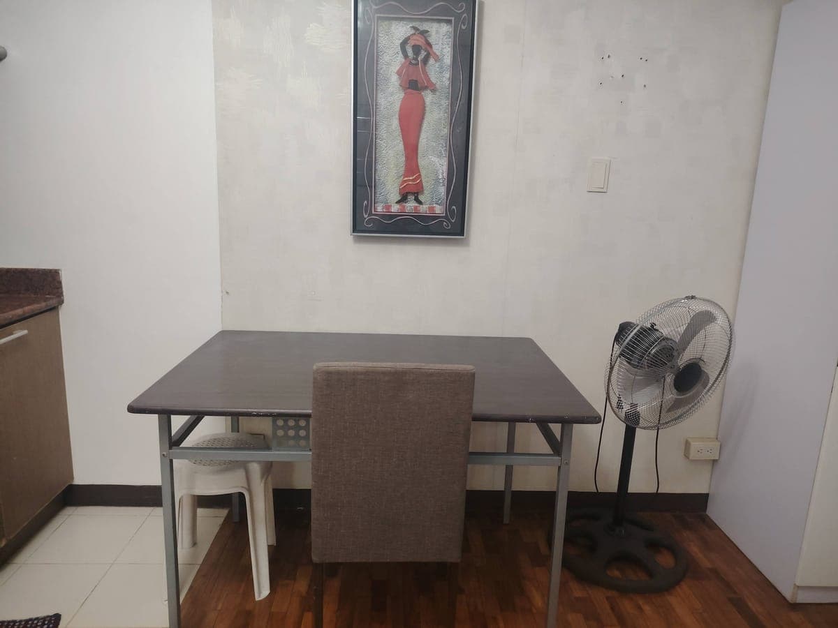 Studio Unit For Rent - photo 1
