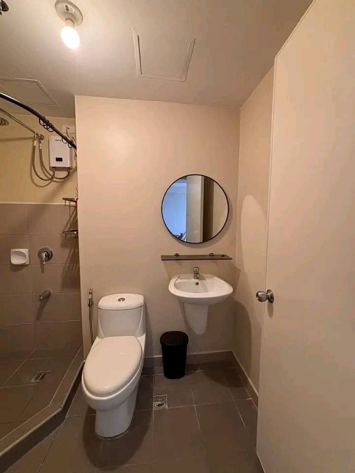 40k monthly in Avida Towers Asten Makati‼️ - photo 5