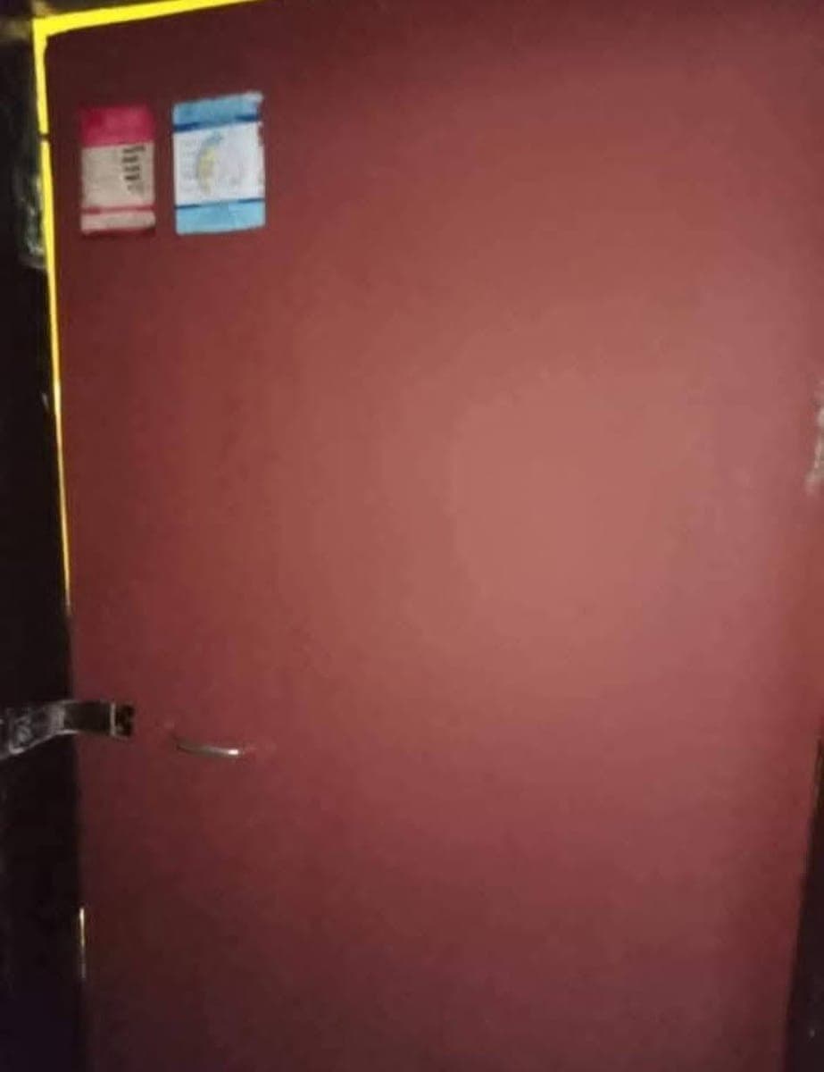Room 4 Rent.. Studio Type Near Sm Southmall.. Urbanville.. Php 4,000.. 1 month advance, 1 month depo... - photo 1