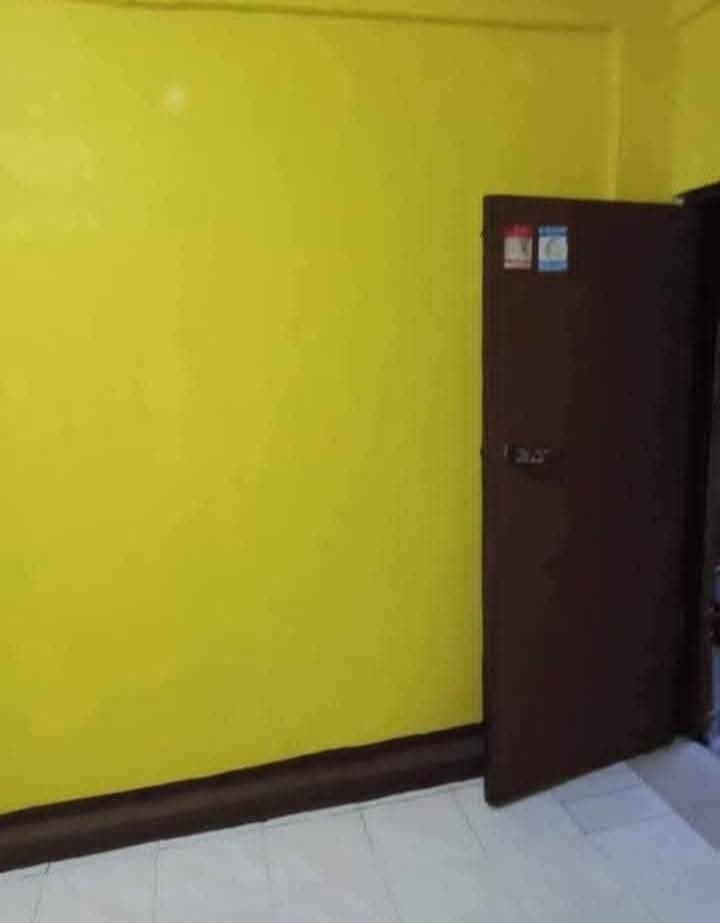 Room 4 Rent.. Studio Type Near Sm Southmall.. Urbanville.. Php 4,000.. 1 month advance, 1 month depo... - photo 3