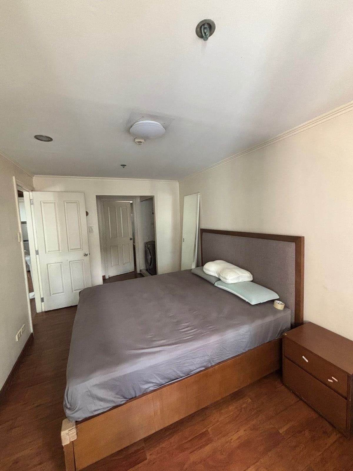 For Rent | Fully Furnished Corner Unit in Central Makati - photo 5