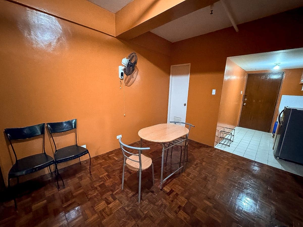 ❗️**FOR RENT: 1BR in MAKATI** (Good for 1-4 pax)❗️ - photo 2