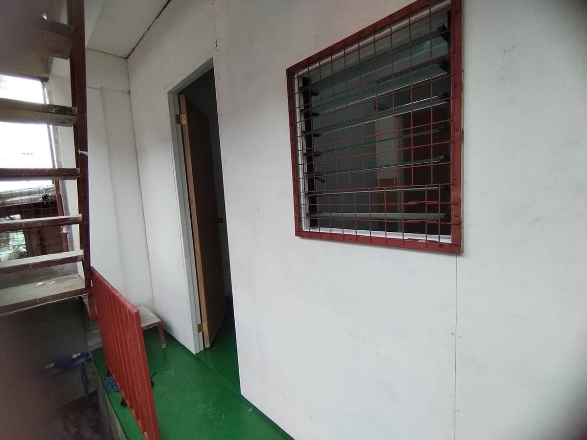 6000 MONTHLY,  Room for rent. Common Cr at Own Sink,   electricity &  Maynilad Own - photo 4