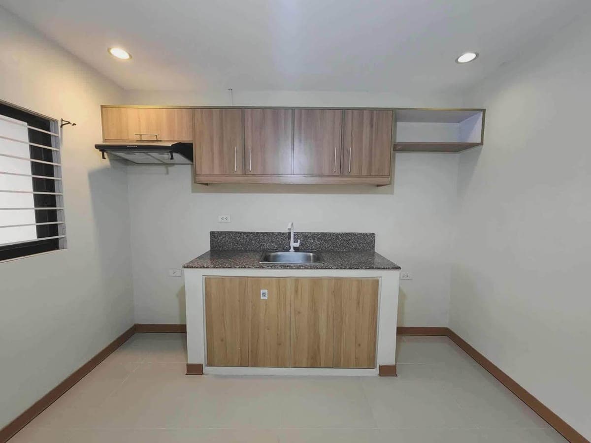 House for Rent – Pilar Village, Las Piñas City - photo 3