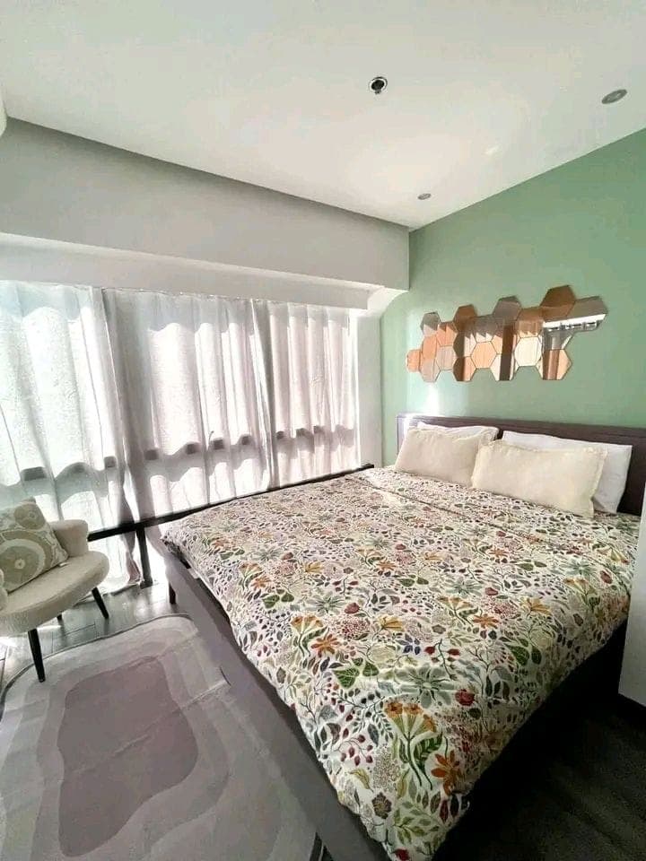 𝐅𝐎𝐑 𝐑𝐄𝐍𝐓 Two Bedroom Unit in Fort Victoria BGC. - photo 9
