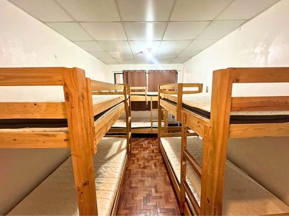 # FOR RENT: The Palm Towers Makati near Makati Med - photo 3