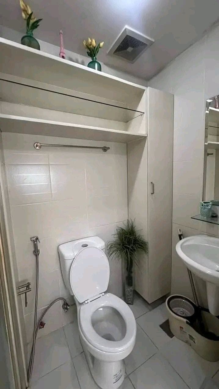 𝐅𝐎𝐑 𝐑𝐄𝐍𝐓 One Bedroom with Balcony Condo in Jazz Residences, Makati City. - photo 4