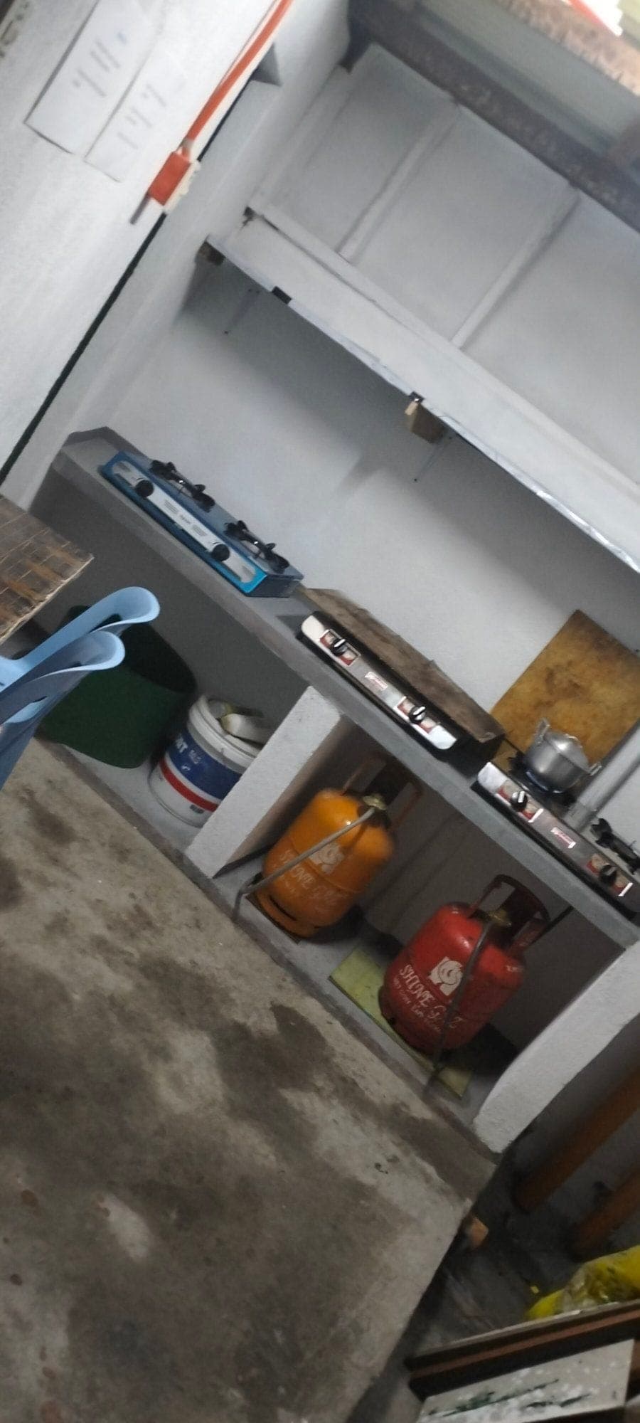 bedspace male 2 person sa room...per bed..lower bed ang vacant.included water electric..3.2k.. - photo 4