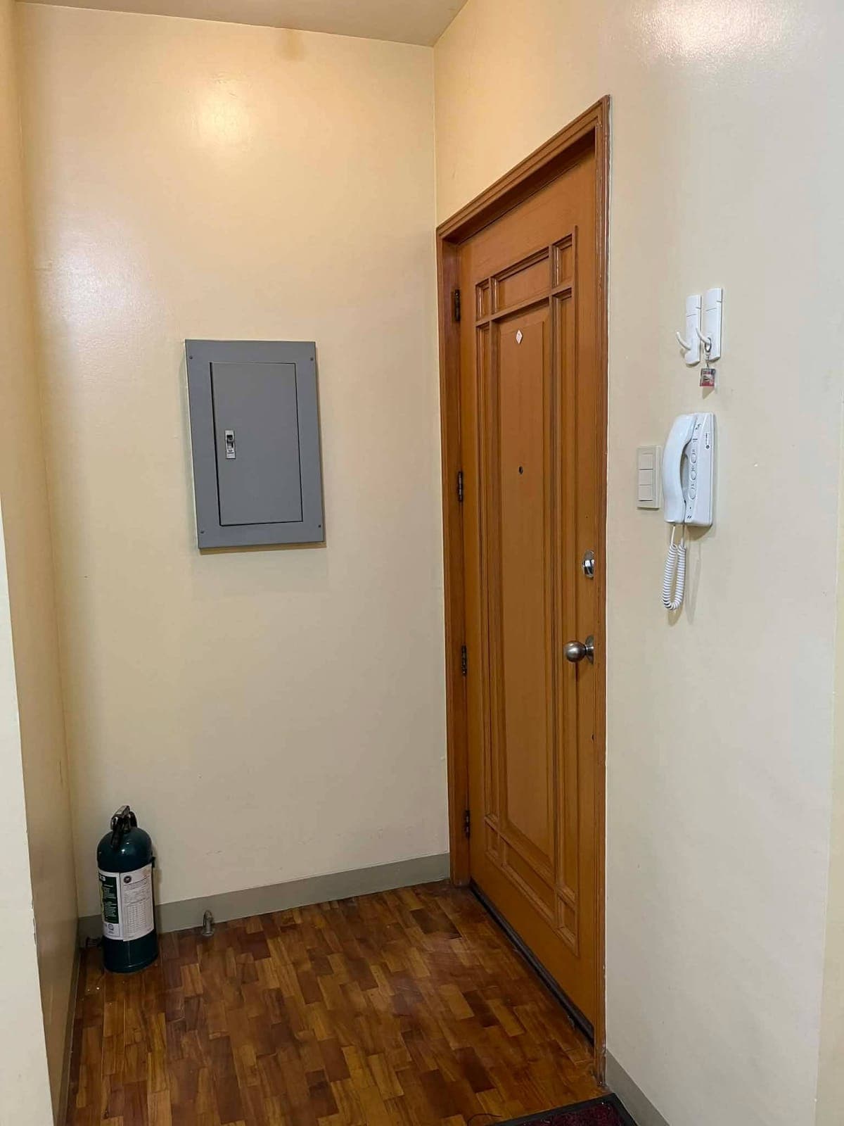 Oriental Garden Makati condo 16k per month 4pax allowed - photo 1