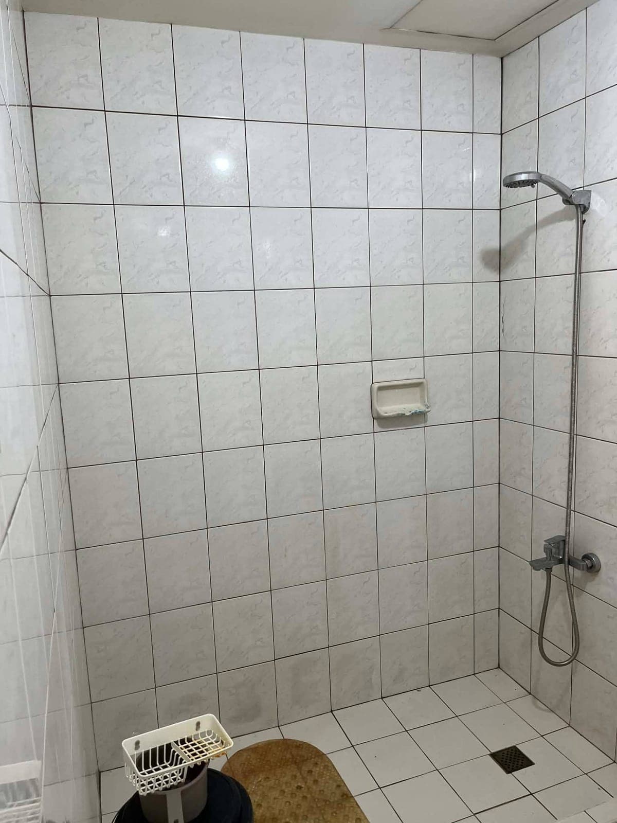 Oriental Garden Makati condo 16k per month 4pax allowed - photo 4