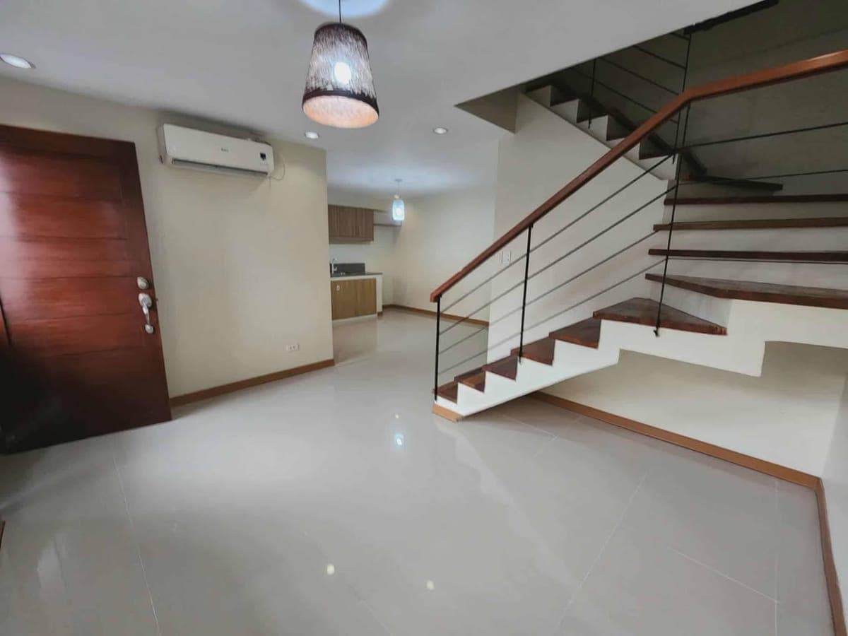 House for Rent – Pilar Village, Las Piñas City - photo 1