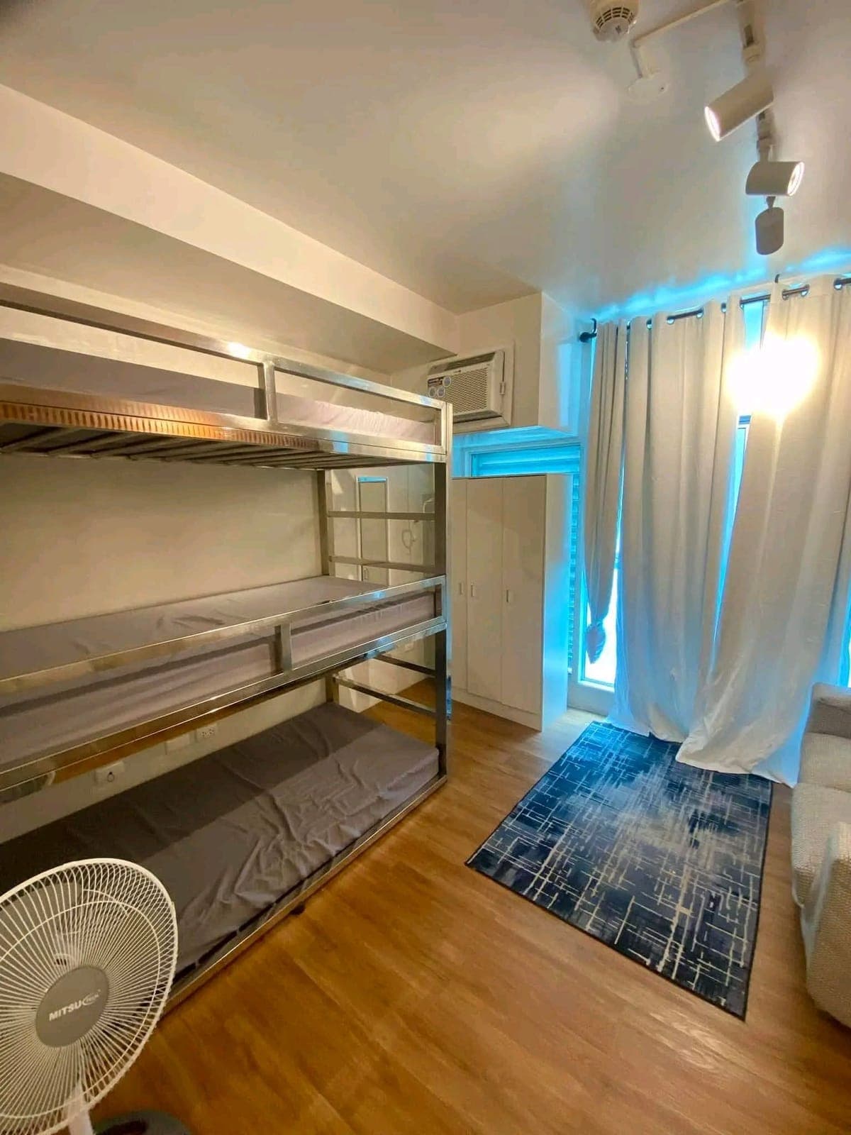 FOR LONG TERM LEASE! - photo 3