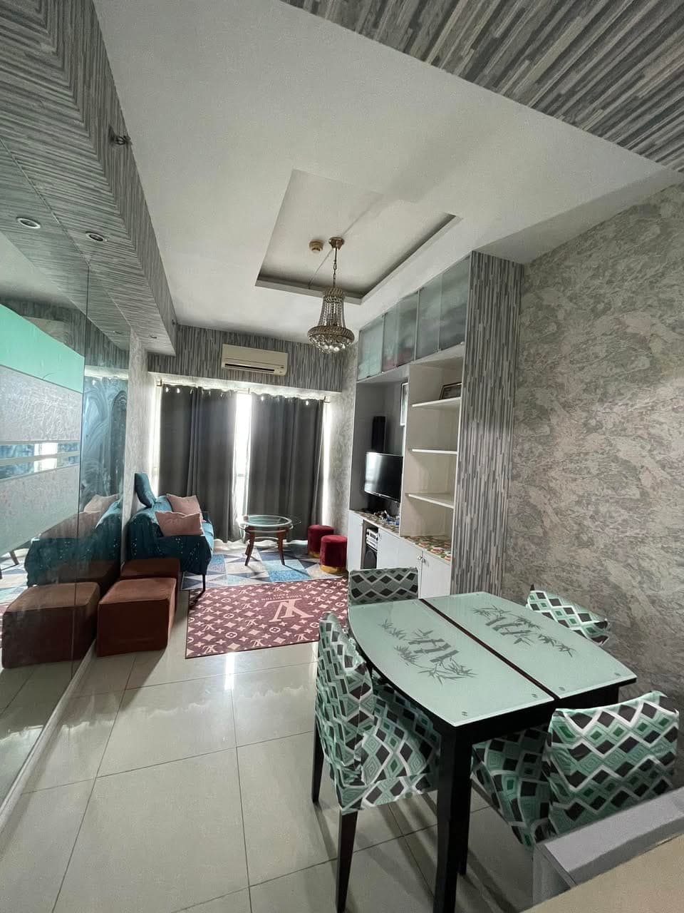 * FOR RENT! Available Now! MAKATI City - photo 2