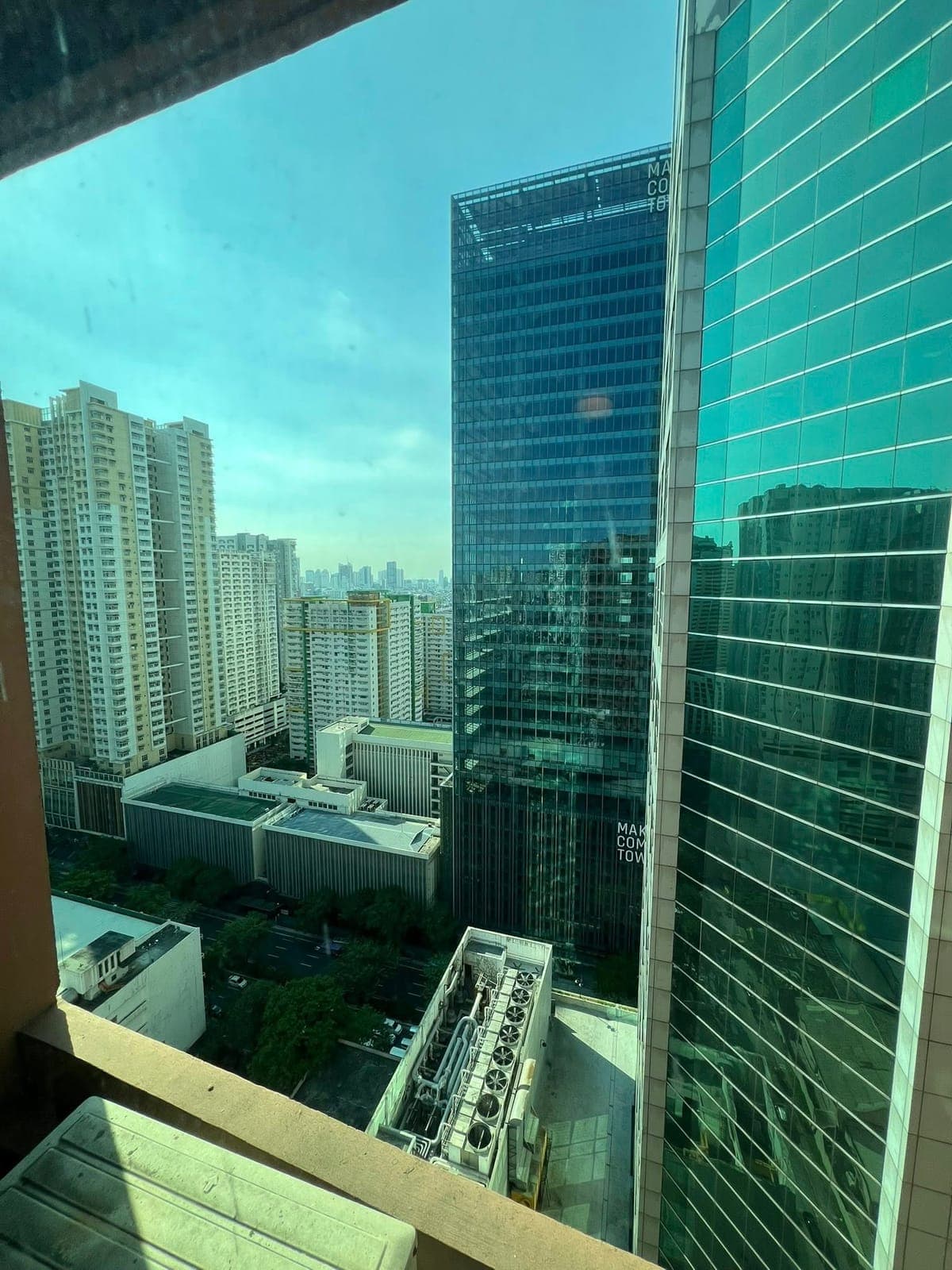 For rent/ Sale condo in Makati along Chino Roces cr Gil Puyat - photo 5