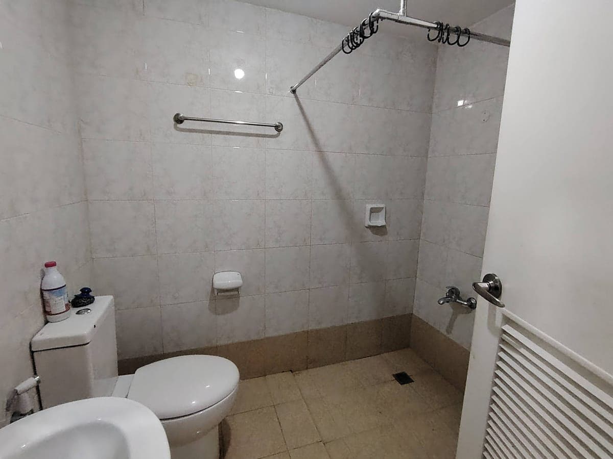 1 Bedroom Condo Unit For Rent in Oriental Garden Makati - photo 5