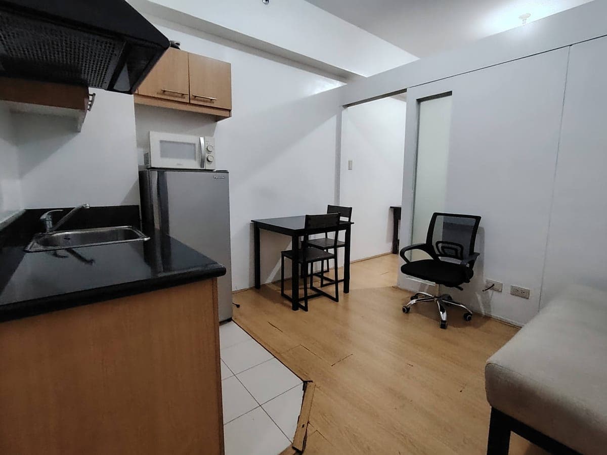 1 Bedroom Condo Unit For Rent in Oriental Garden Makati - photo 10
