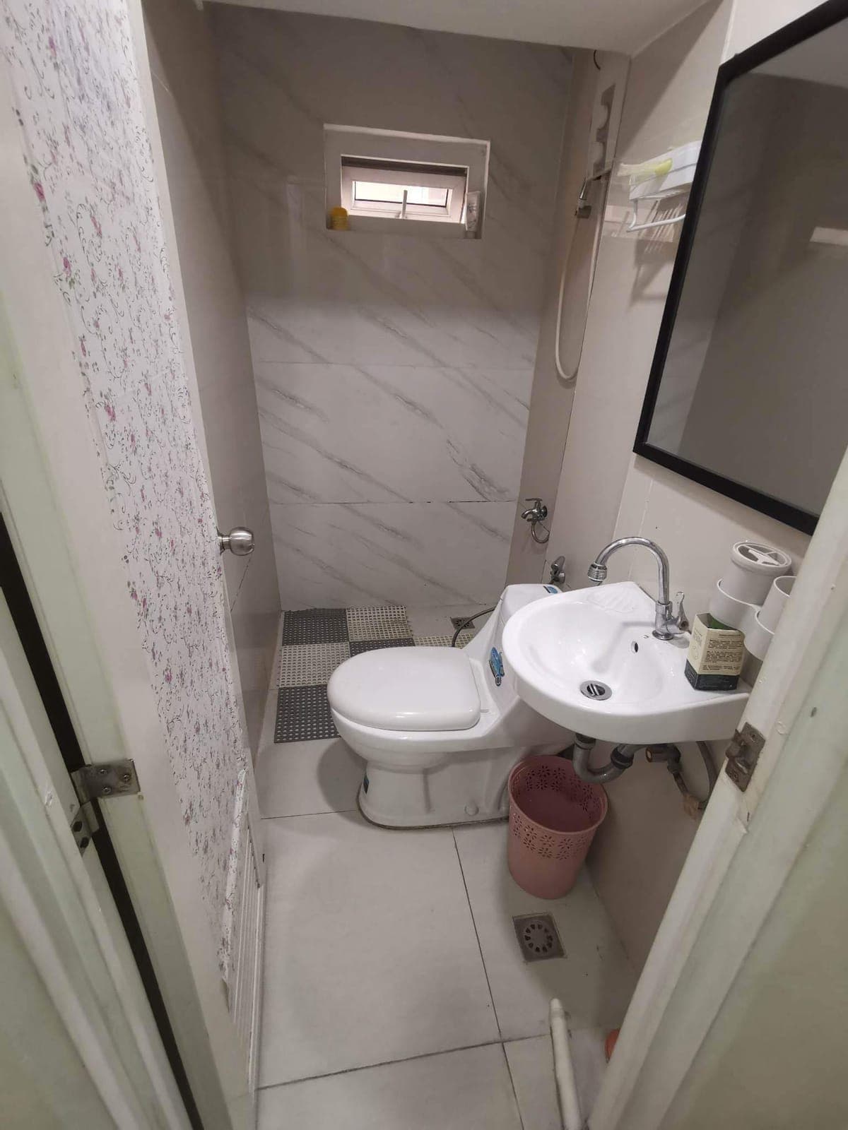 2-bedroom condo for rent in Makati (38sqm) - photo 13