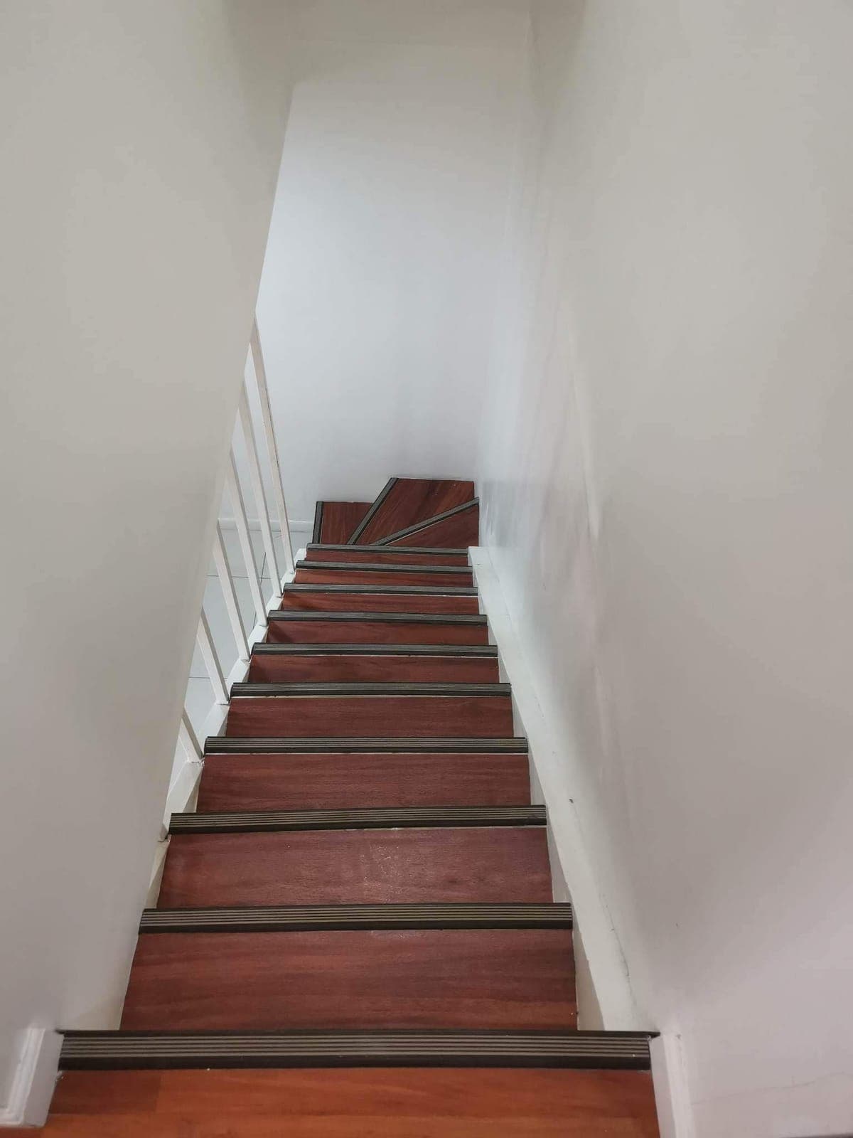 2-bedroom condo for rent in Makati (38sqm) - photo 16