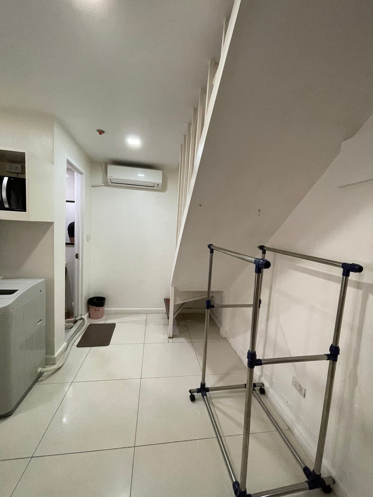 2-bedroom condo for rent in Makati (38sqm) - photo 3