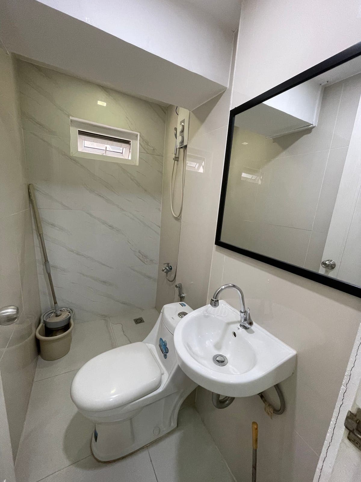 2-bedroom condo for rent in Makati (38sqm) - photo 5