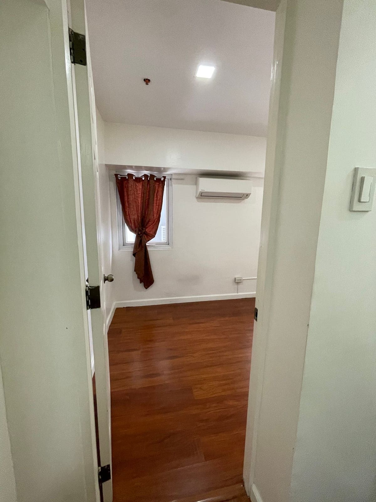 2-bedroom condo for rent in Makati (38sqm) - photo 7