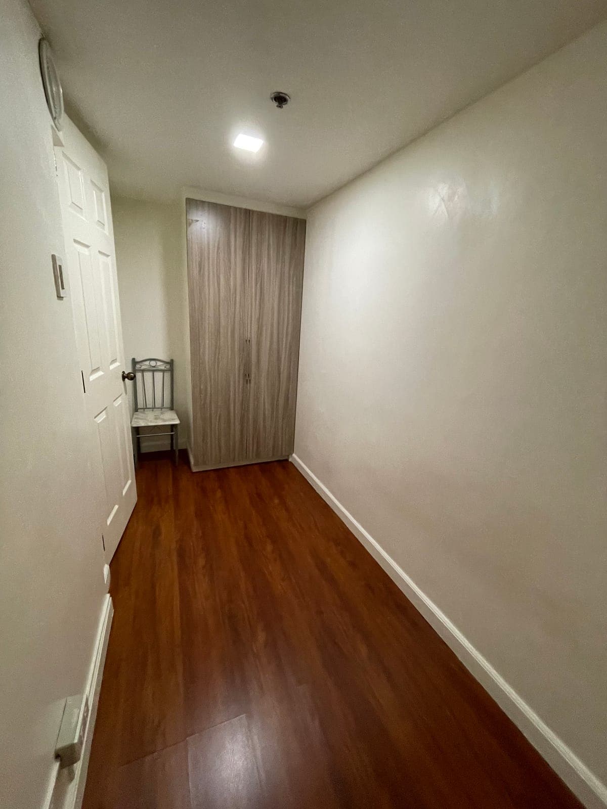2-bedroom condo for rent in Makati (38sqm) - photo 10