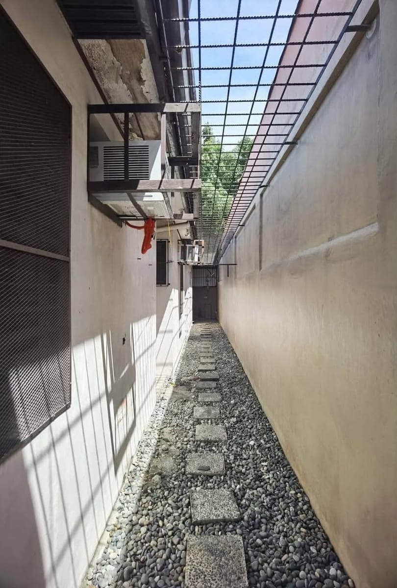 Bungalow for Rent in BF Homes Parañaque - photo 4
