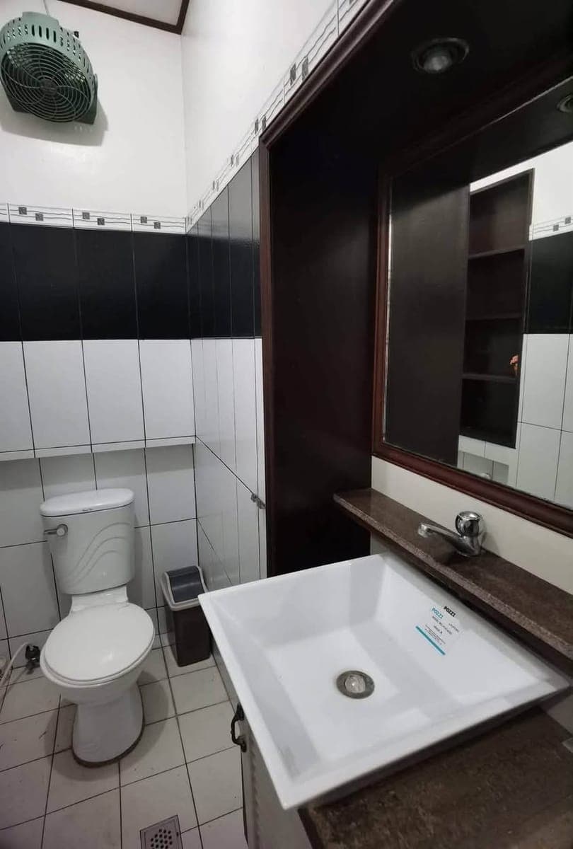 Bungalow for Rent in BF Homes Parañaque - photo 5