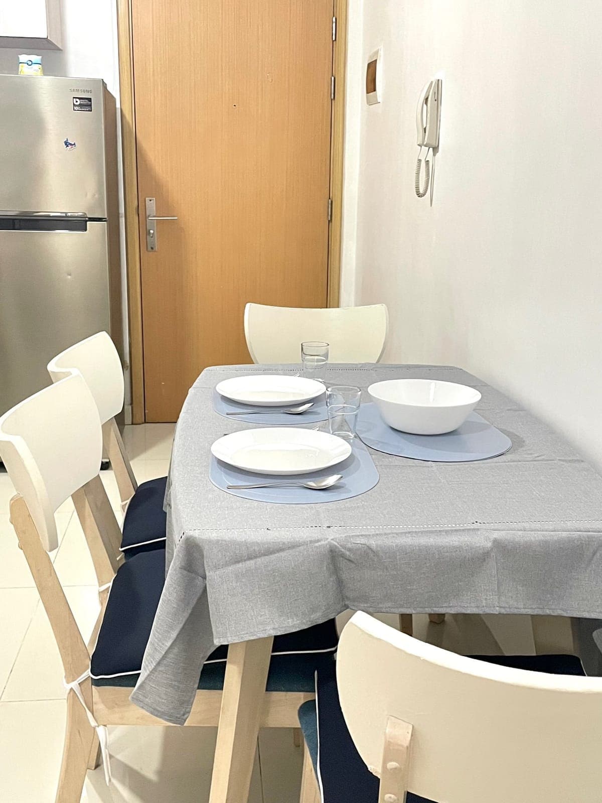 FOR RENT – 1 Bedroom Unit at Signa Designer Residences, Valero St., Salcedo Village, Makati City - photo 2