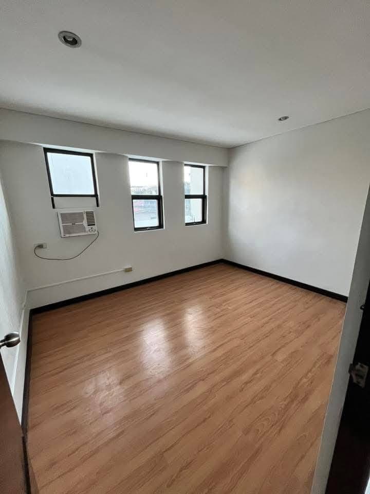 🏠TOWNHOUSE FOR RENT - photo 2