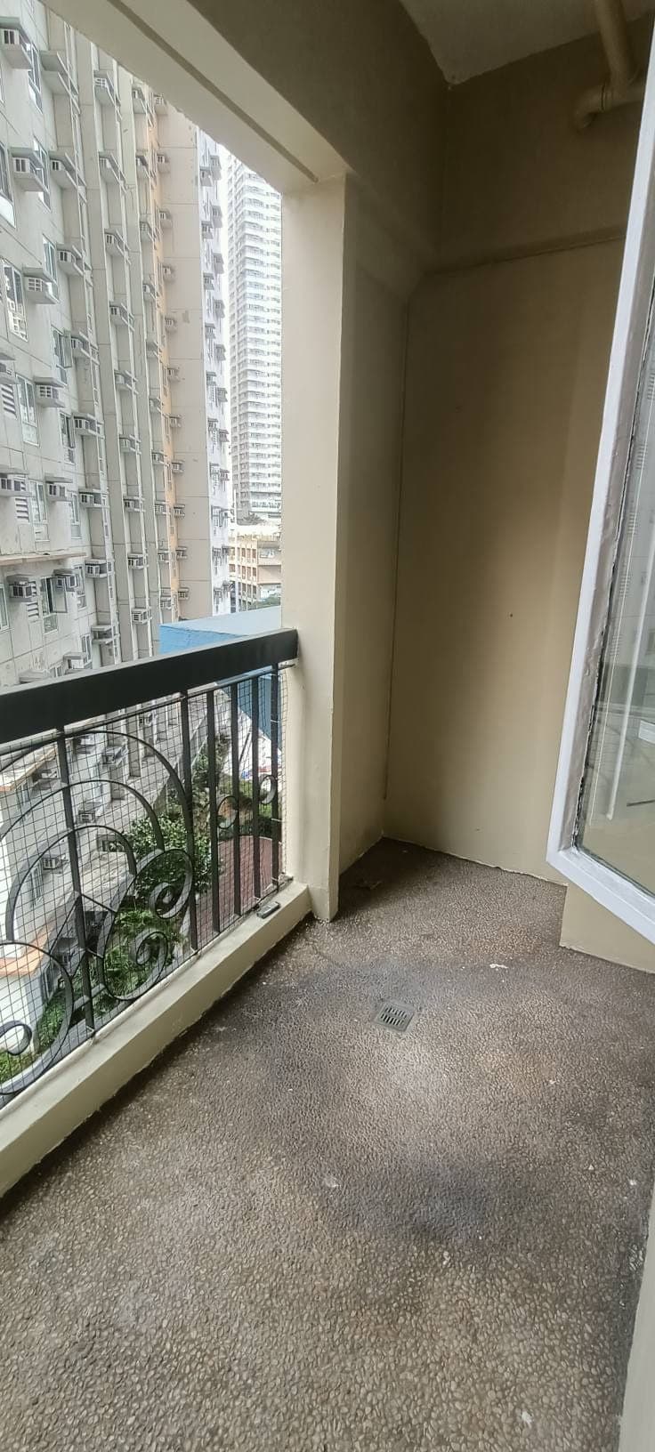 Cityland Pasong Tamo tower Chino Roces - photo 18