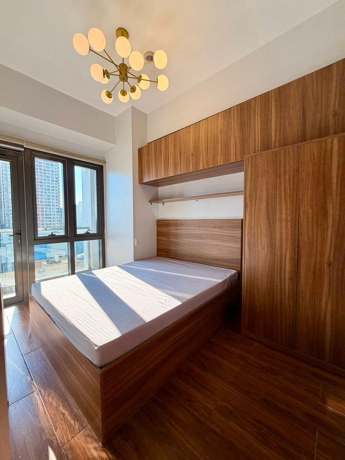 READ! AVAILABLE FOR VIEWING TOMORROW! Pet-first (1 small pet) - photo 14