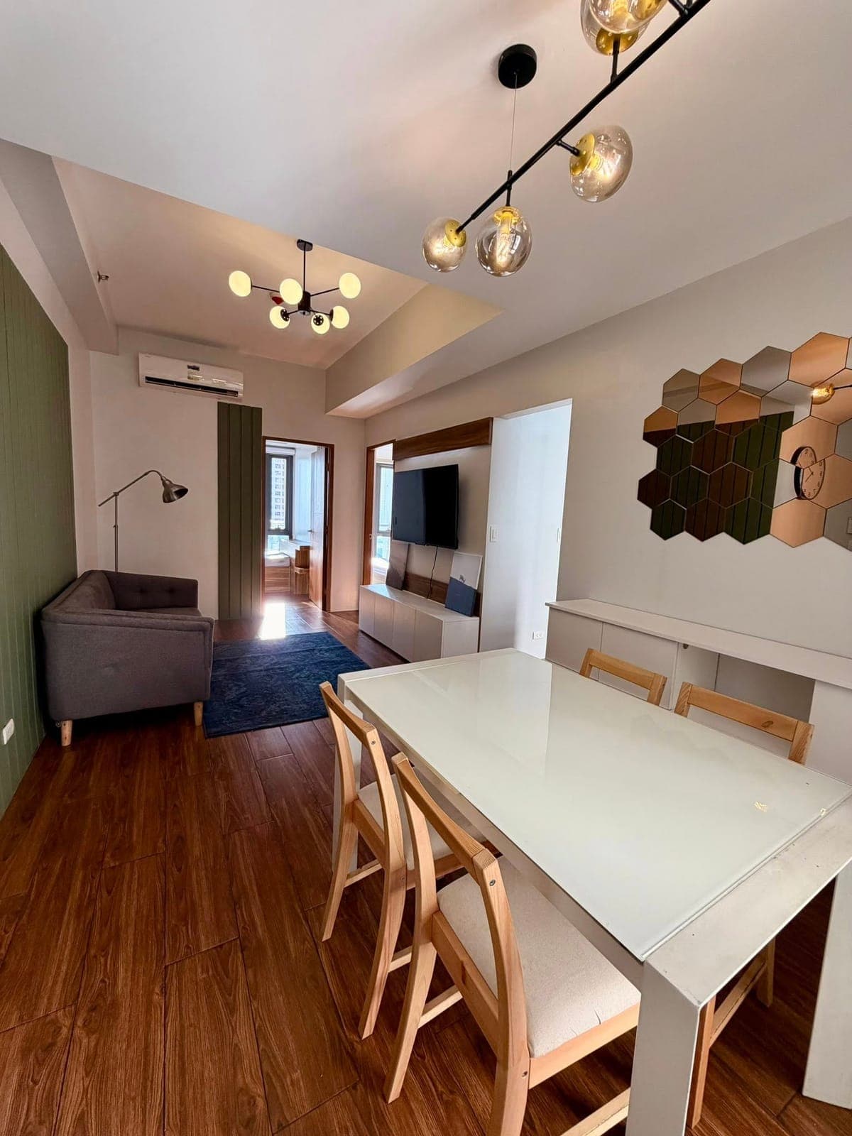 READ! AVAILABLE FOR VIEWING TOMORROW! Pet-first (1 small pet) - photo 19