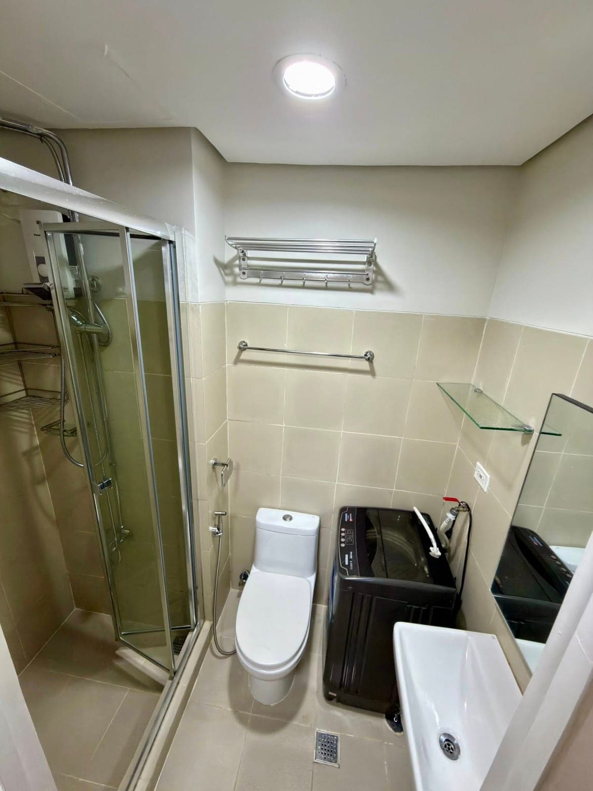 FAME RESIDENCES CONDO FOR RENT, MANDALUYONG. - photo 3