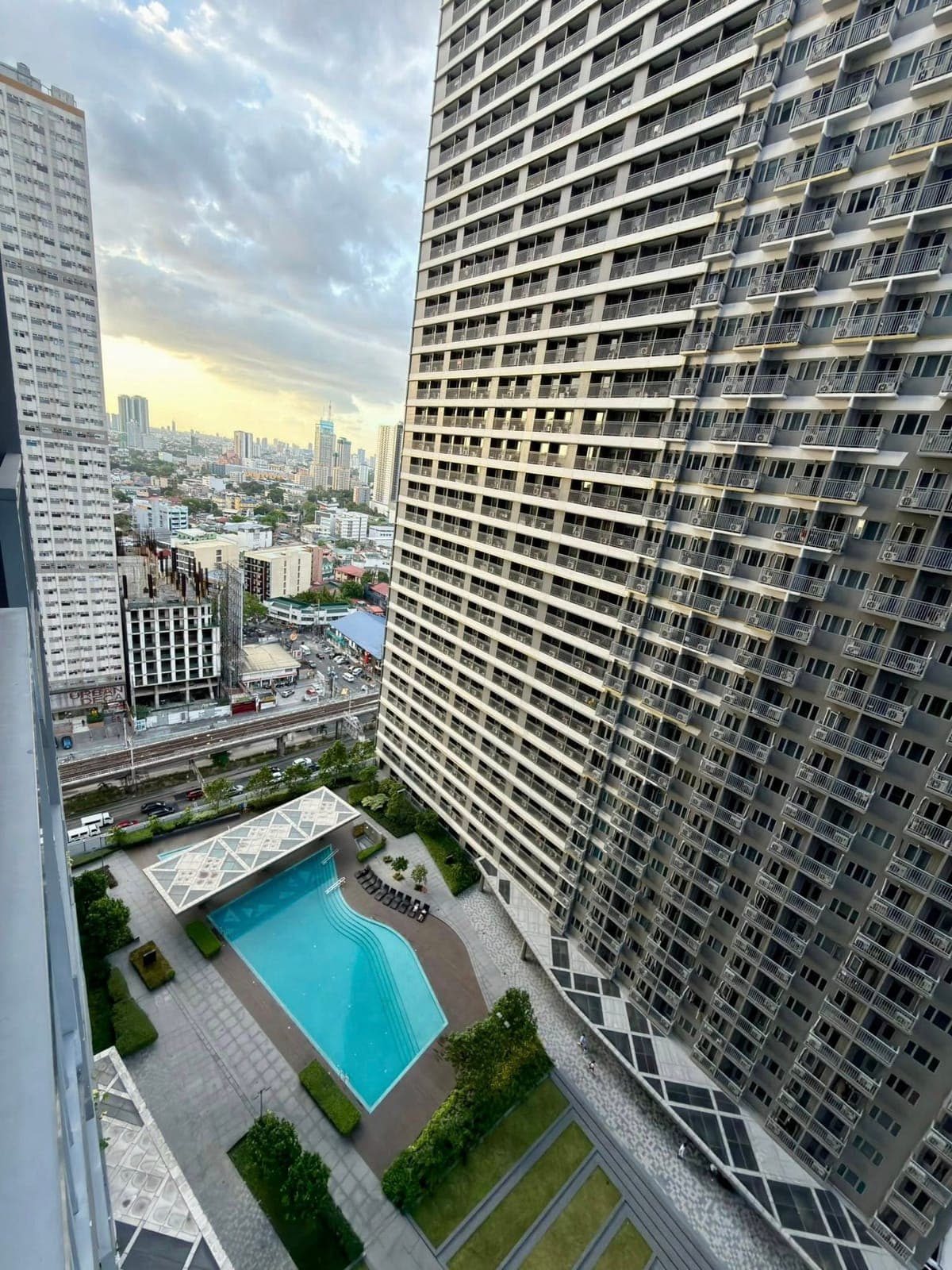 FAME RESIDENCES CONDO FOR RENT, MANDALUYONG. - photo 8