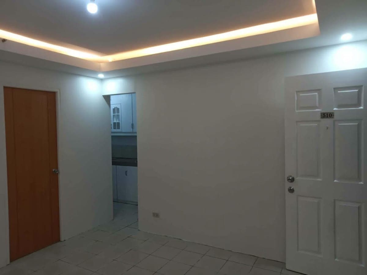 Condo Apartment for rent !!! - photo 1