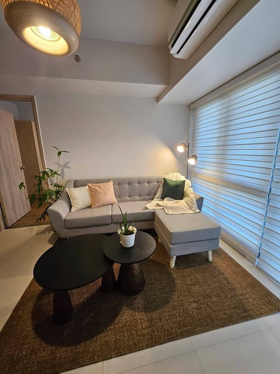 For Rent at Viento Tower 1, 7th floor - photo 4