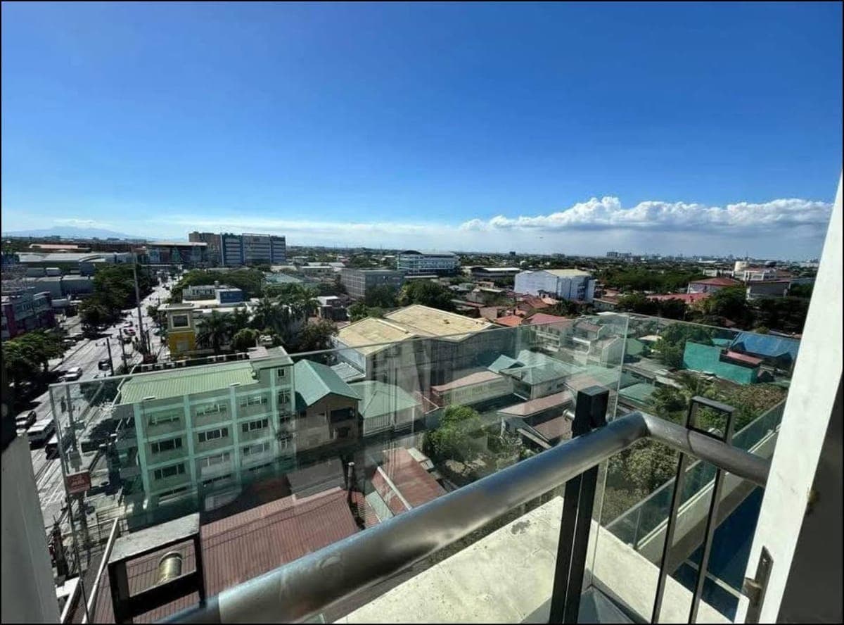 Units Available in Torre Sur near University of Perpetual Help For RENT! - photo 1
