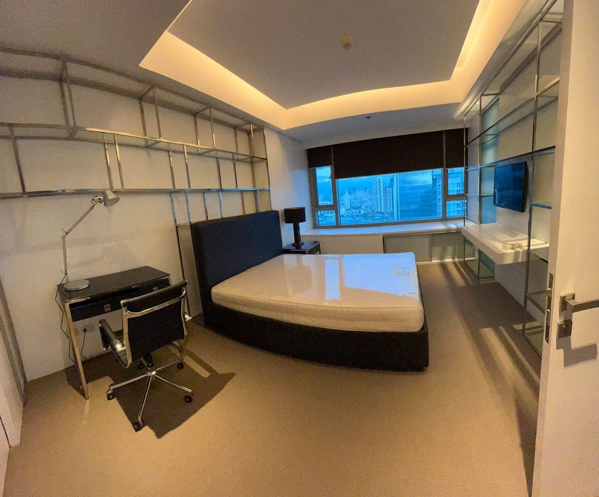 # **FOR LONG TERM - The Alphaland Makati Place** - photo 2