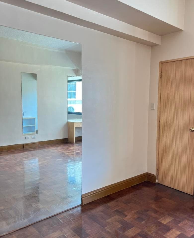✨ Looking for Two (1) Female Roommates – Asian Mansion II, Makati ✨ ASAP‼️ - photo 7