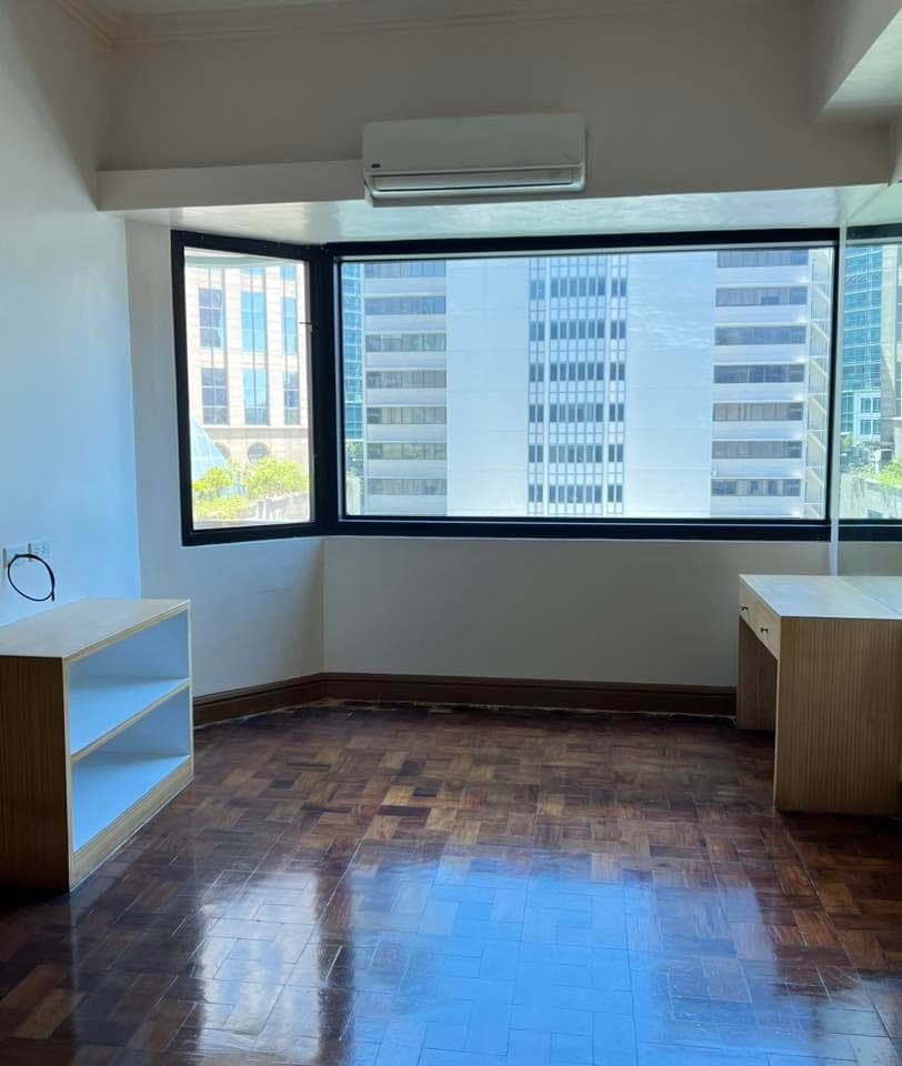 ✨ Looking for Two (1) Female Roommates – Asian Mansion II, Makati ✨ ASAP‼️ - photo 8