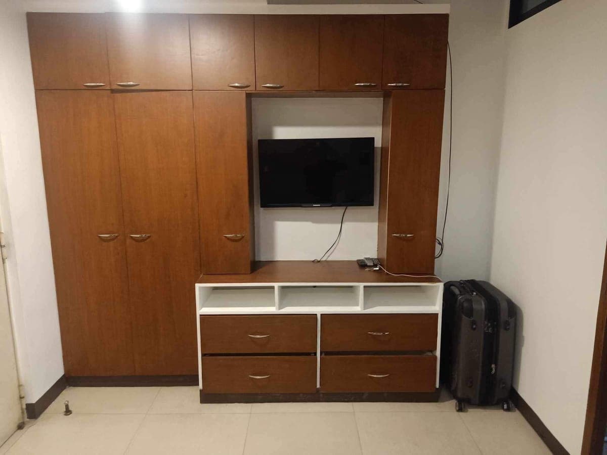 Condo unit For Lease - photo 1