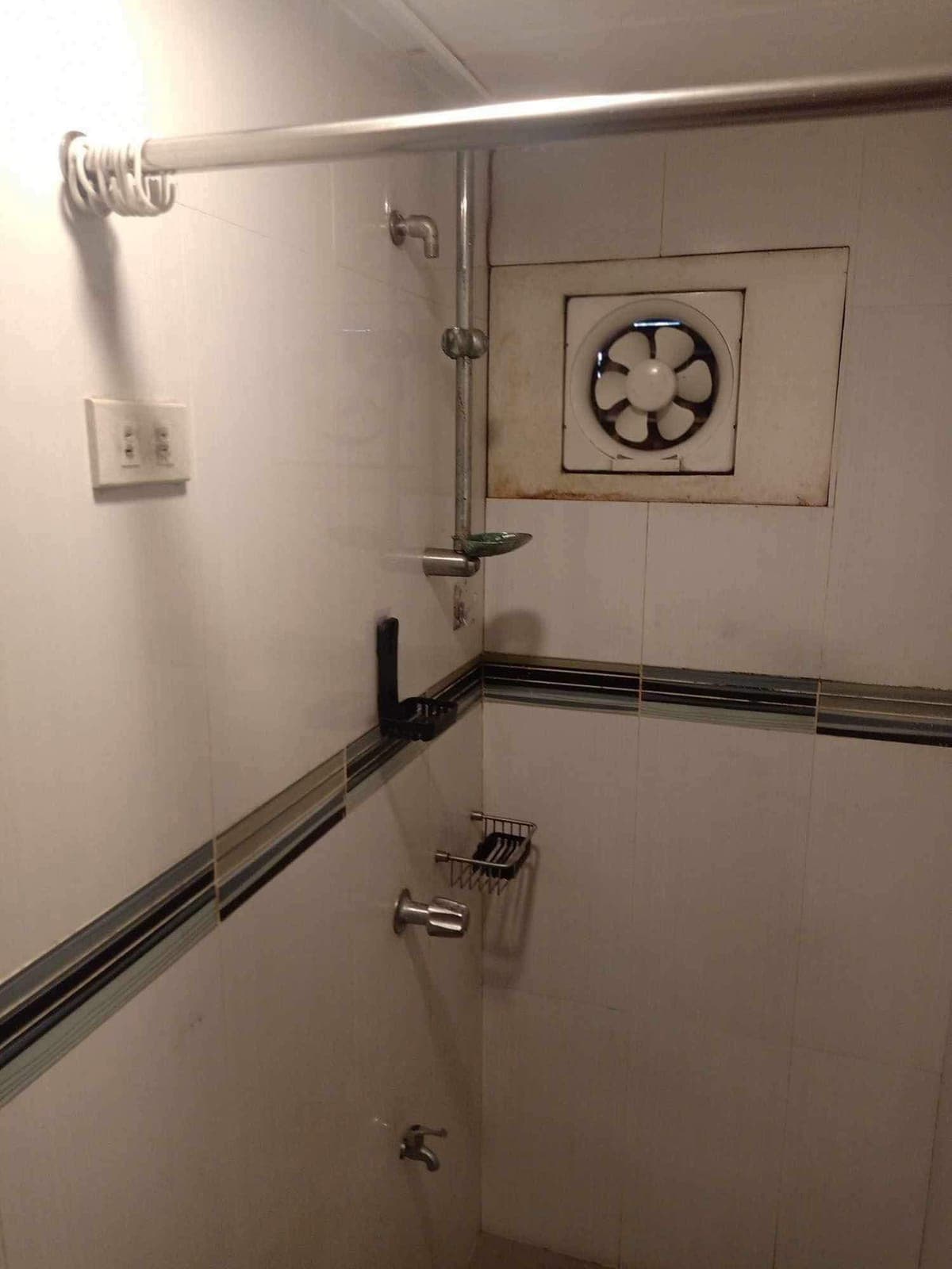 Condo unit For Lease - photo 4