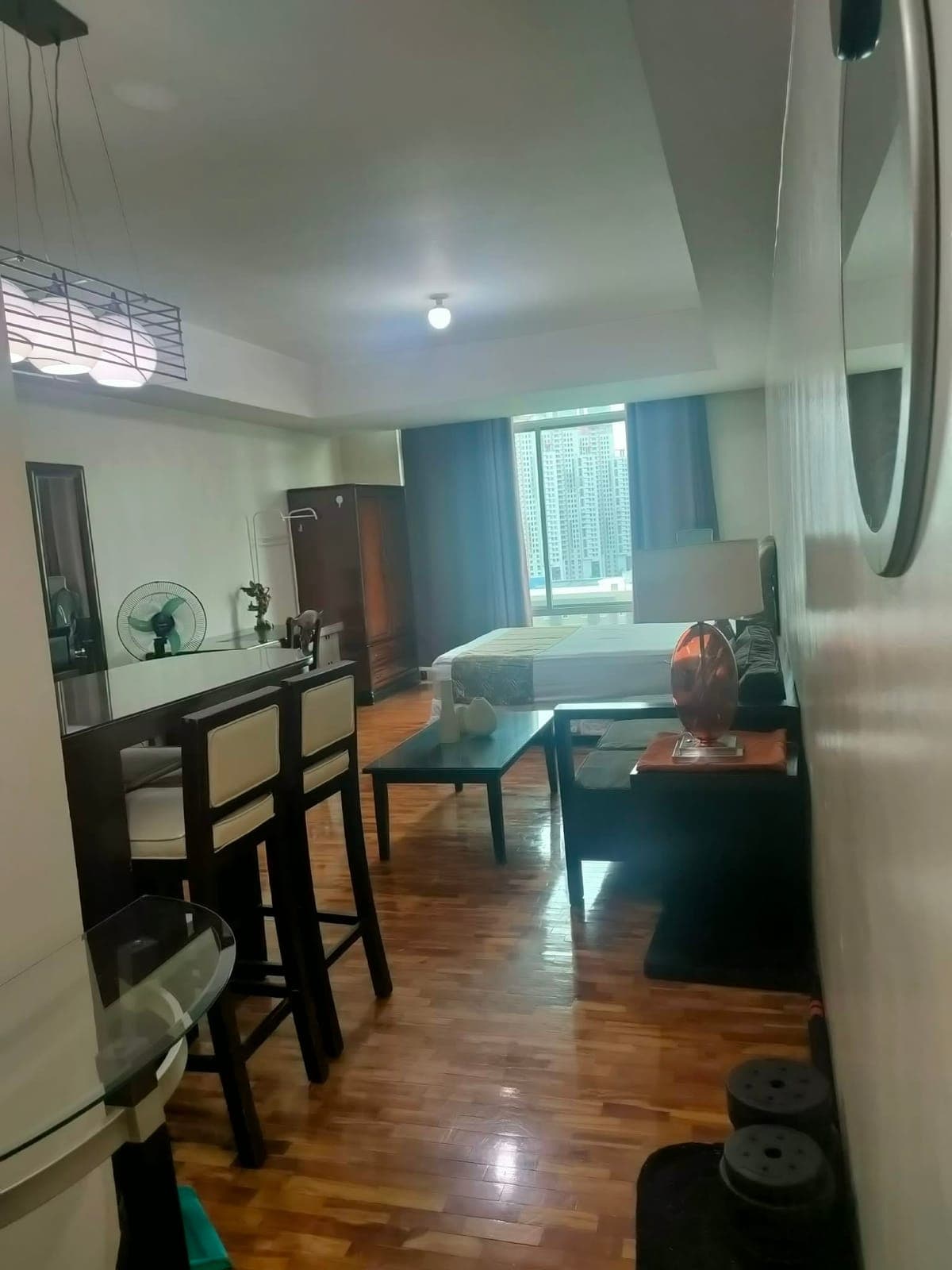 FOR RENT - Oriental Gardens Condominium Chino Roces Ave. Makati City - photo 3