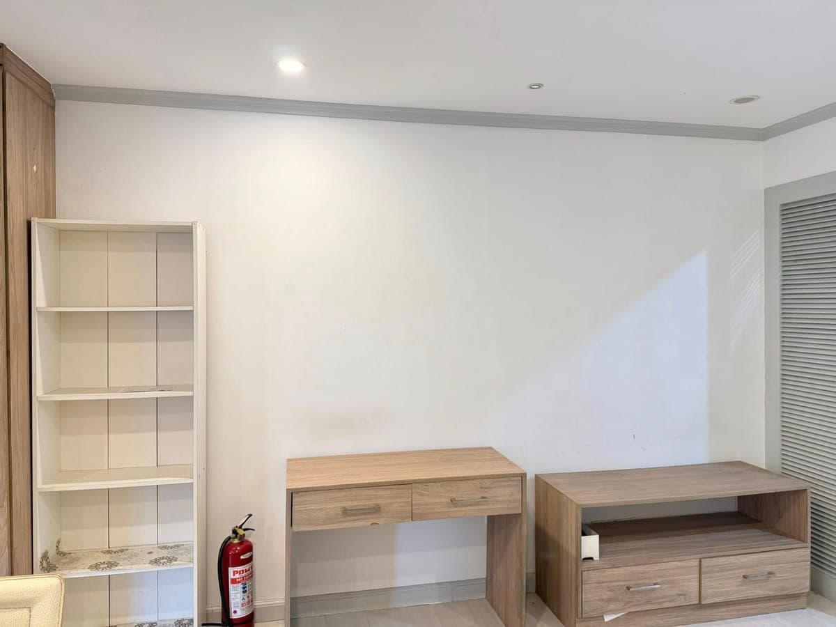 FOR RENT | One Bedroom Unit in Le Domaine Tordesillas Salcedo Village, Makati City - photo 1