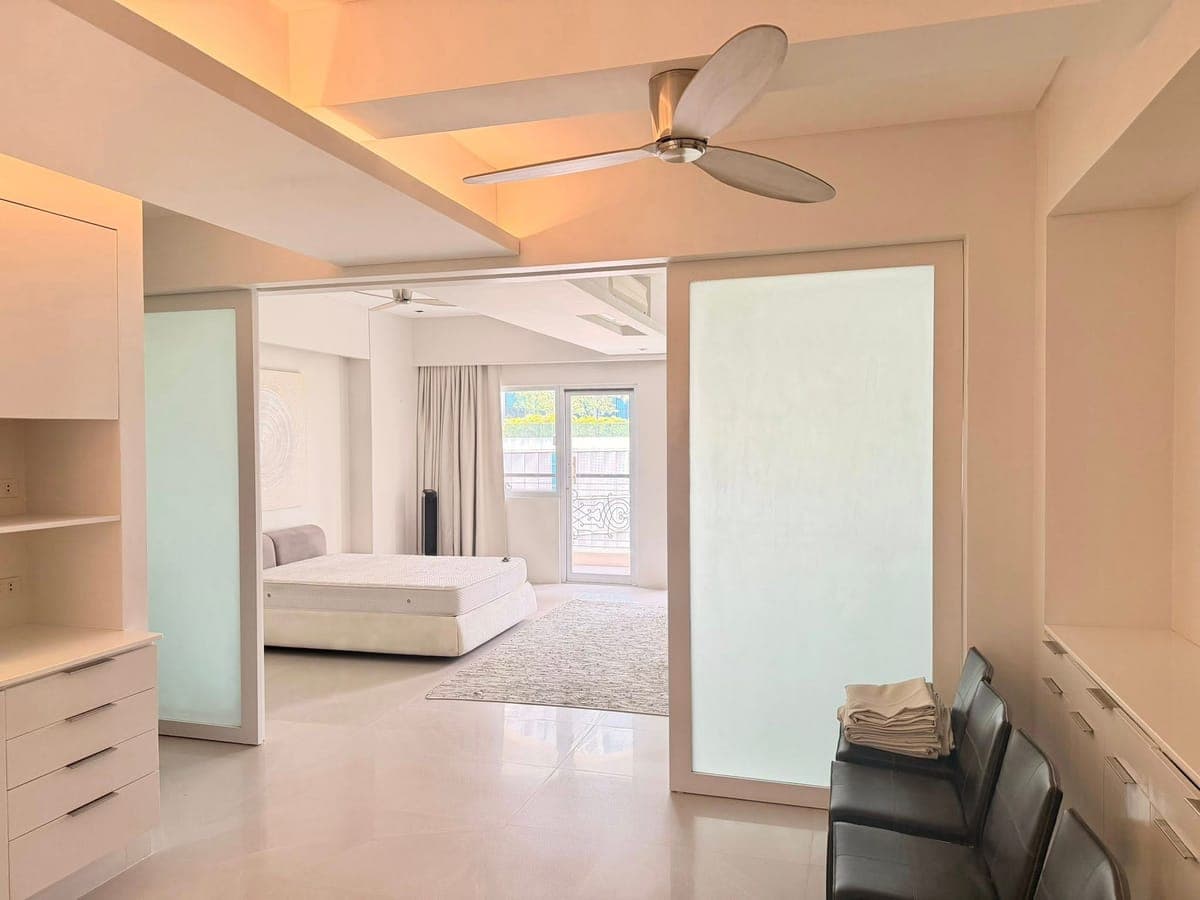 FOR RENT | Newly Renovated Unit in Le Domaine Tordesillas, Salcedo Village, Makati City - photo 6