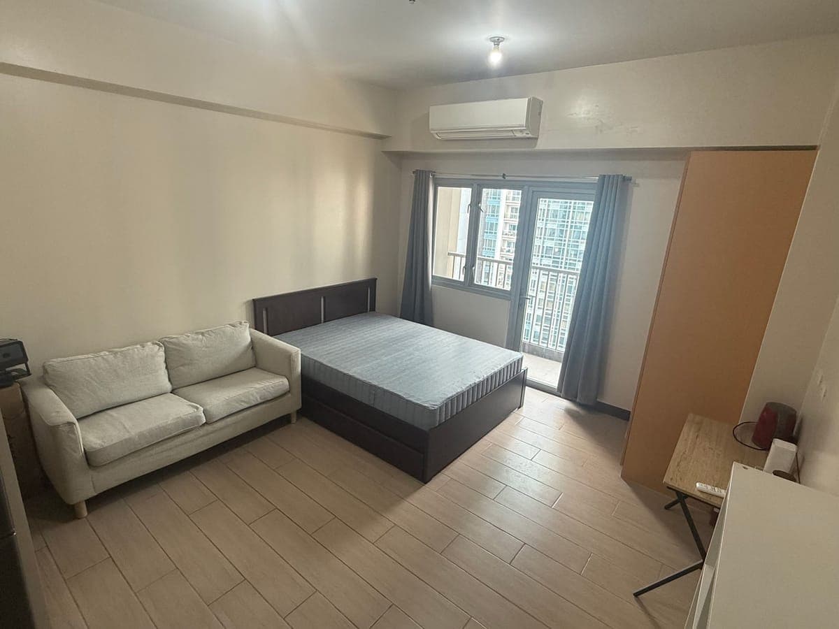 📍Studio Unit For Rent With Small Balcony at The Ellis Makati City 40 Square Meter - photo 5