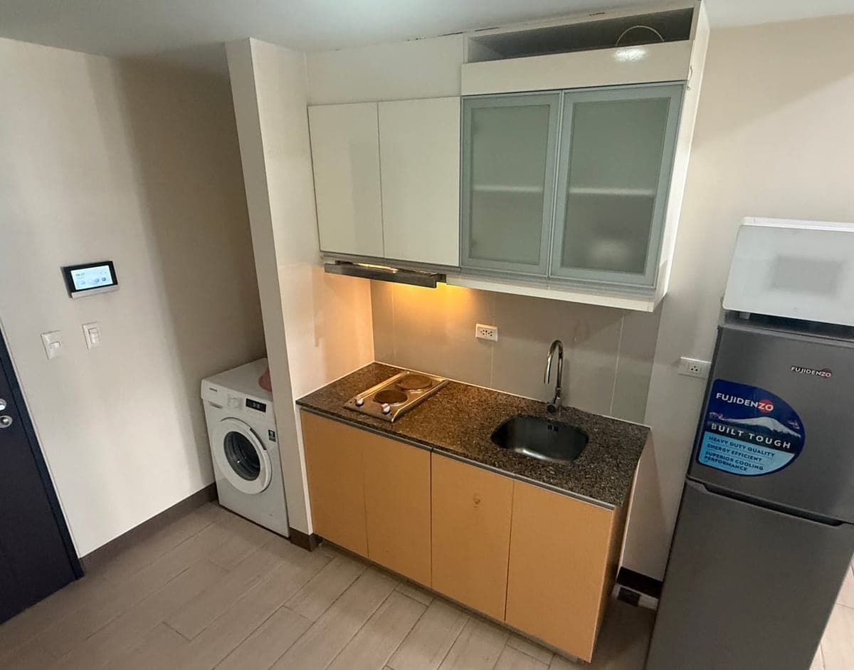 📍Studio Unit For Rent With Small Balcony at The Ellis Makati City 40 Square Meter - photo 6