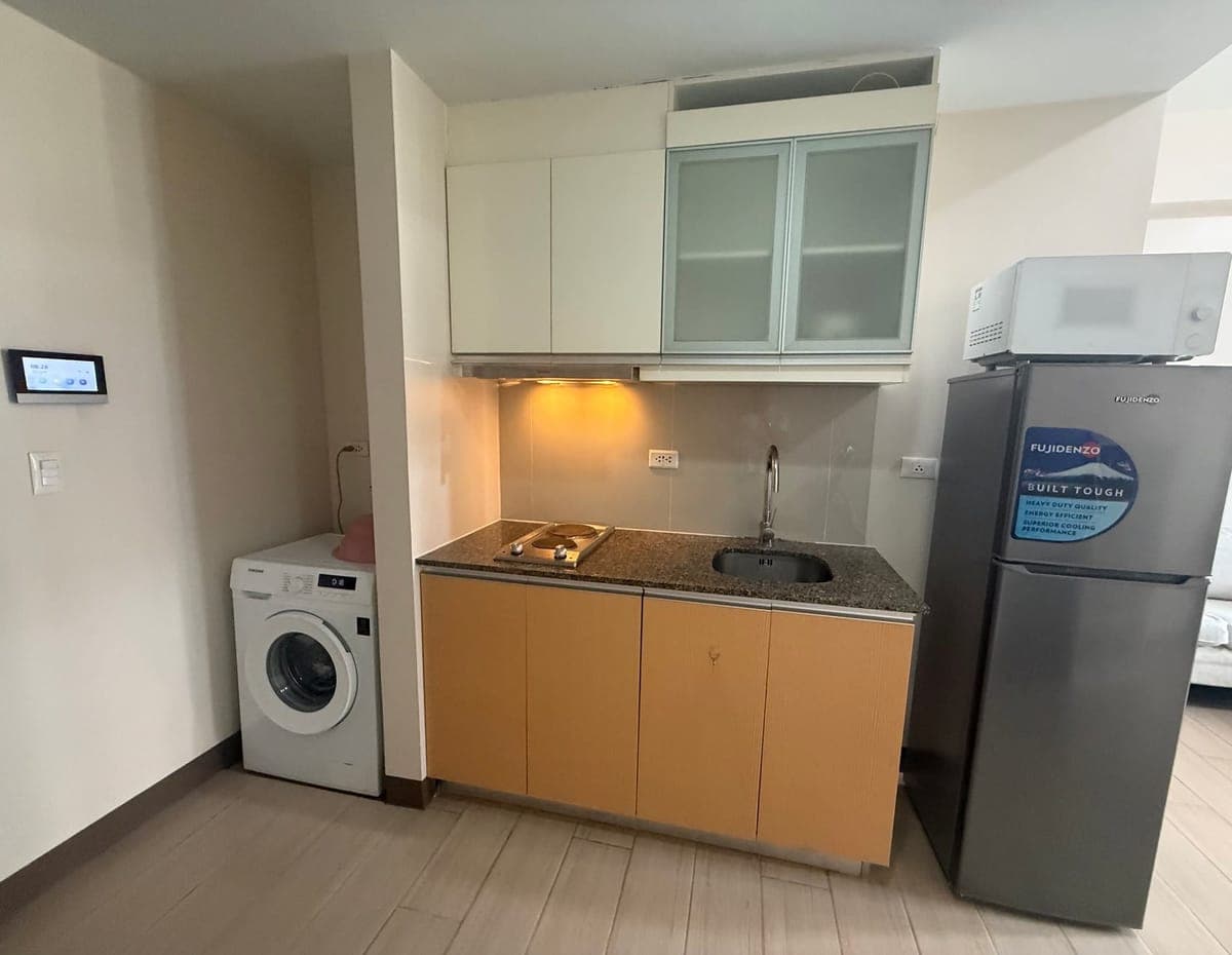 📍Studio Unit For Rent With Small Balcony at The Ellis Makati City 40 Square Meter - photo 7